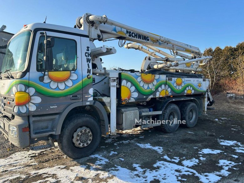 Линейный бетононасос