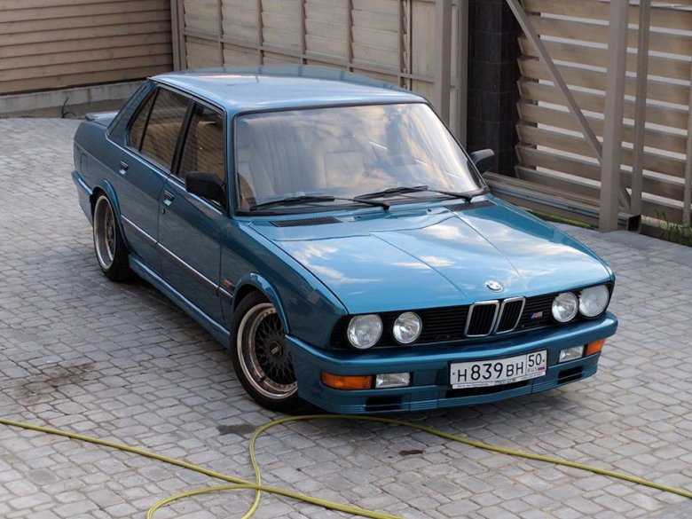 Bmw 5 e28