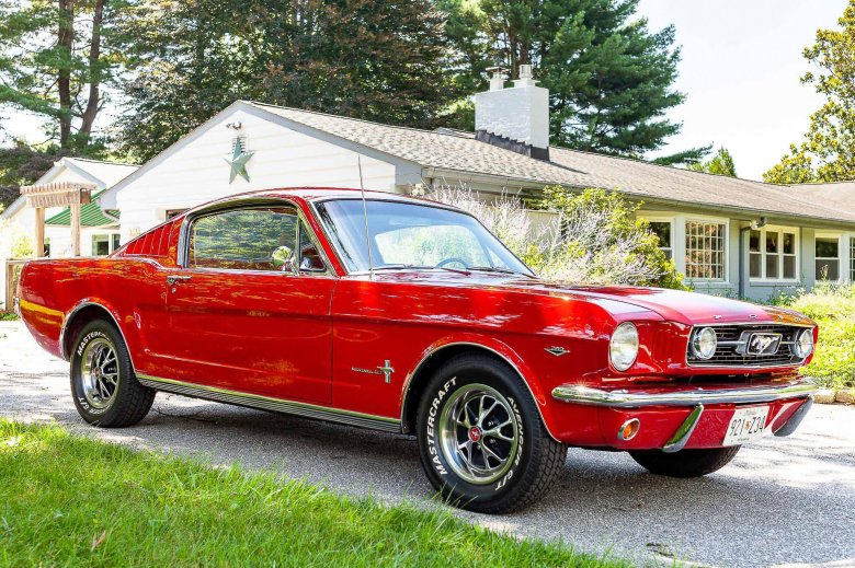 1965 ford mustang fastback