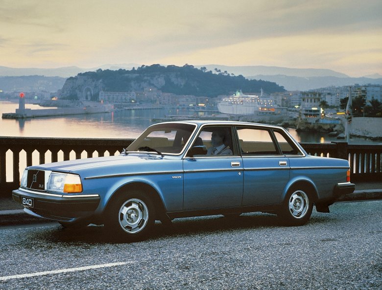 Volvo 240 gl