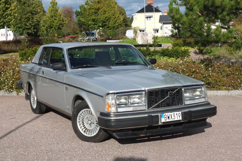 Volvo 262 c