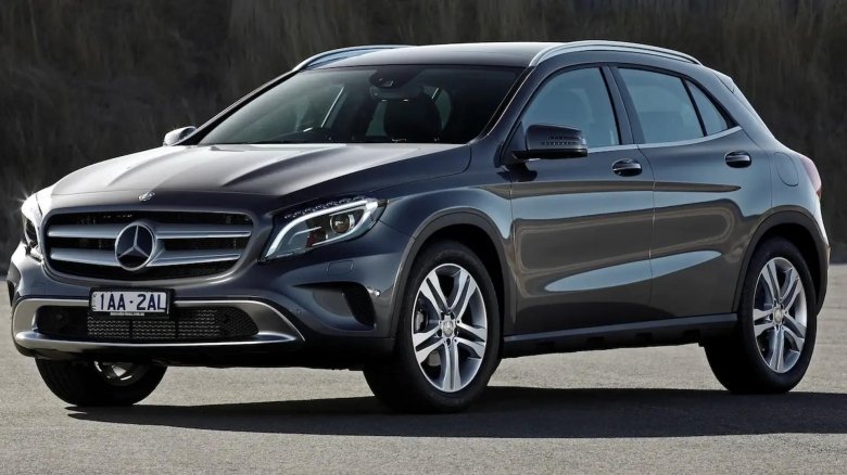 Mercedes benz gla 200