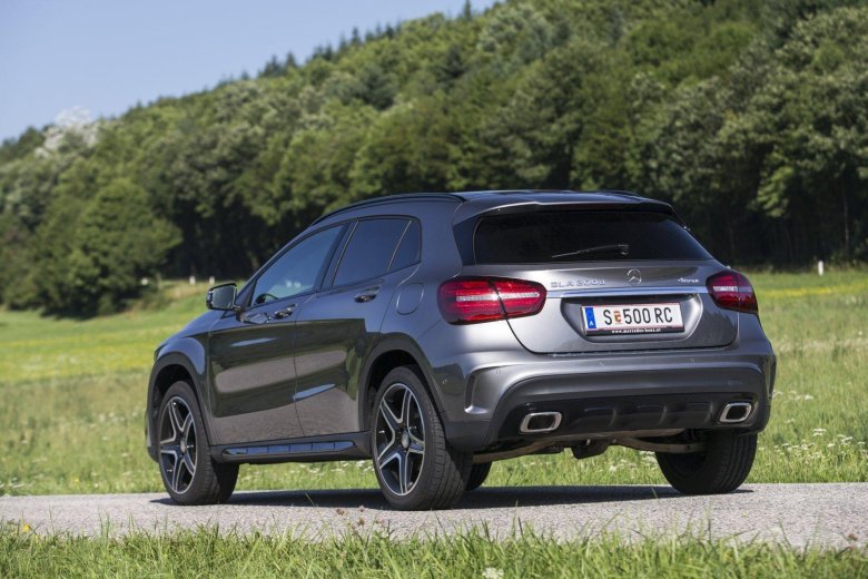 Mercedes-benz gla 220