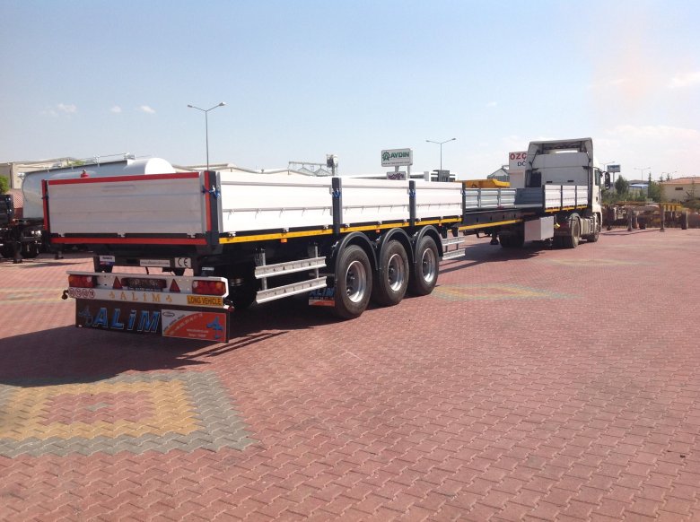 Полуприцеп бортовой