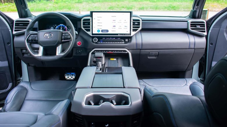 Toyota sequoia 2023 interior