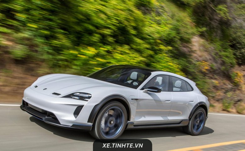 Porsche taycan cross turismo