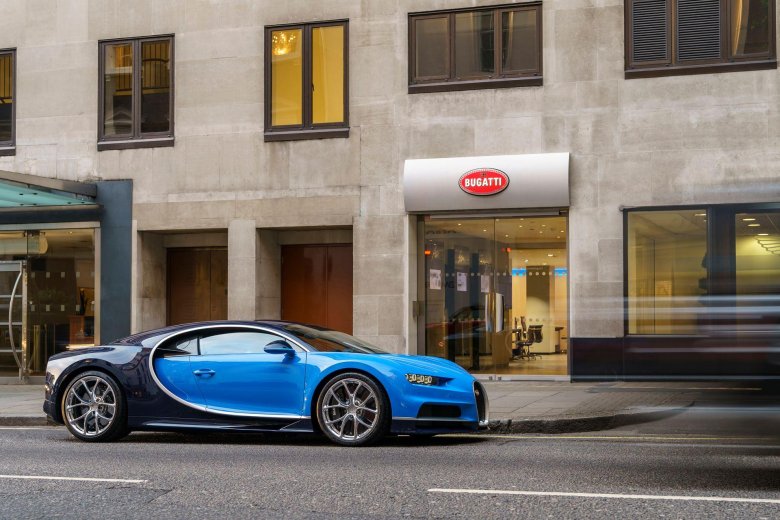 Bugatti chiron sport