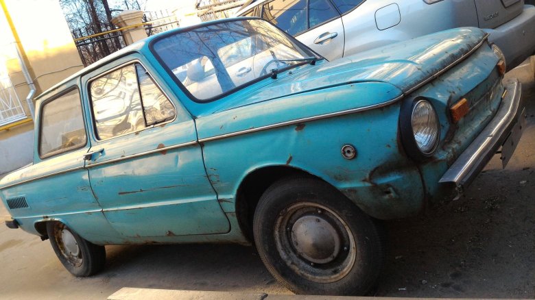 Автомобиль запорожец