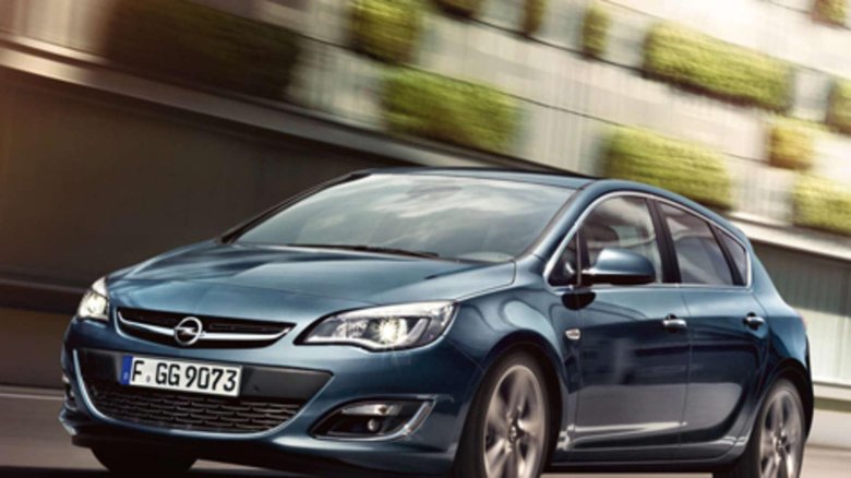 Opel astra sedan 2016