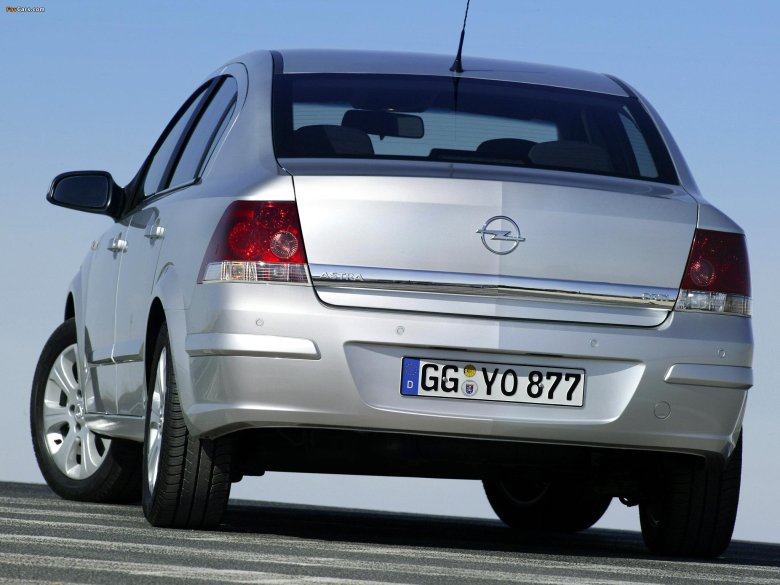 Opel astra 2007 седан
