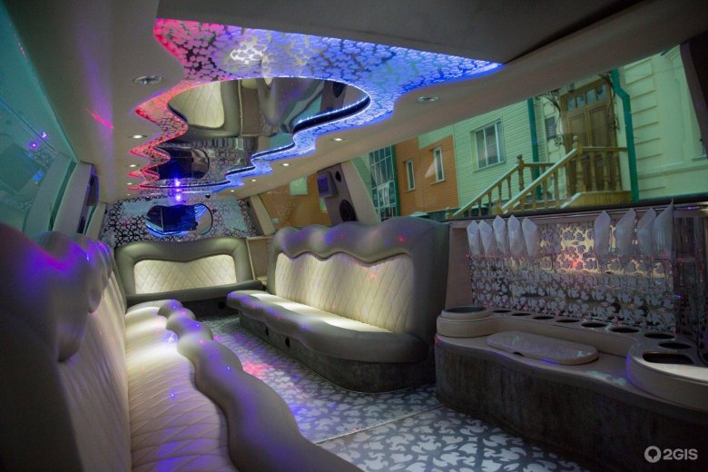 Лимузин линкольн внутри