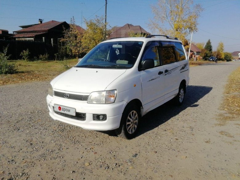 Toyota town ace noah 2001