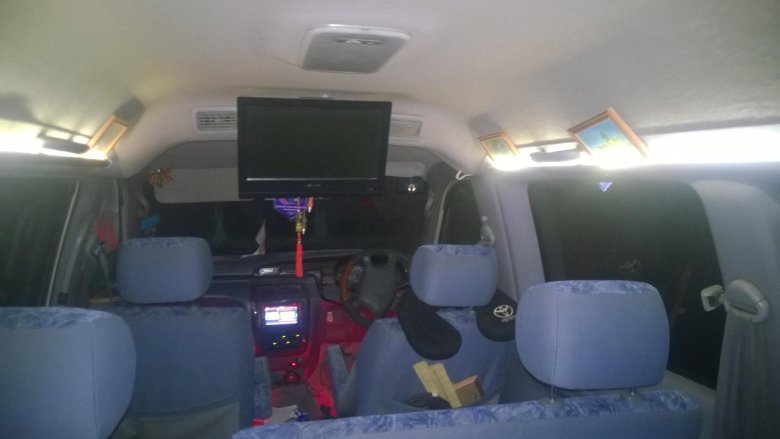 Тойота лит айс ноах