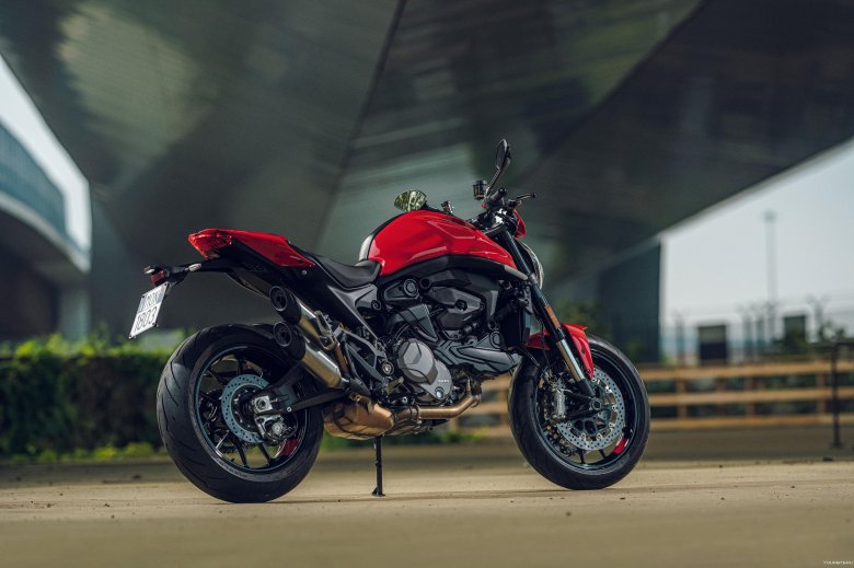 Ducati monster 2021
