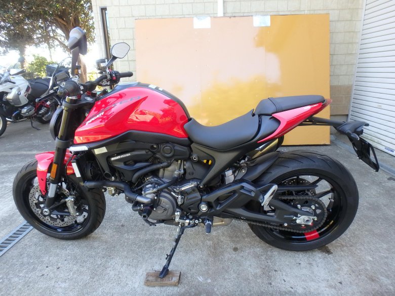 Ducati monster 900
