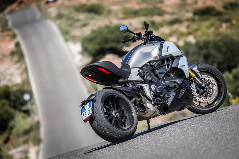 Ducati diavel 1260 s