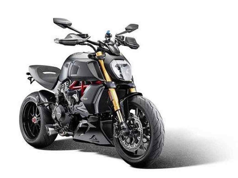Мотоцикл ducati diavel