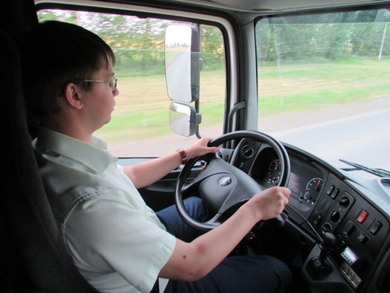 Водители грузовых автомобилей