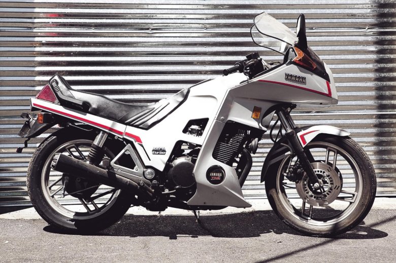 Yamaha xj650 turbo