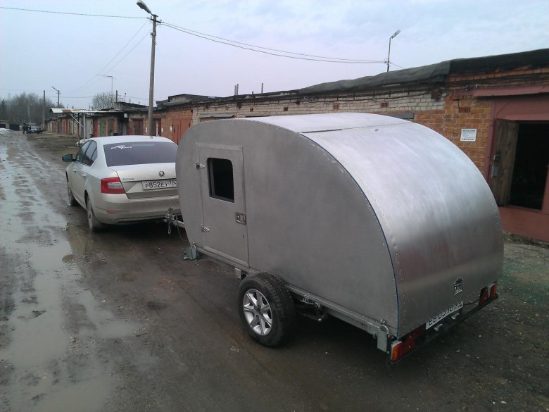 Прицеп автодом капля