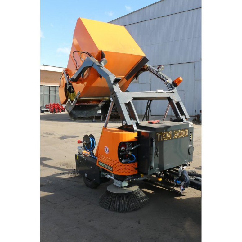 Полуприцеп тракторный подметально-уборочный ткм-2000