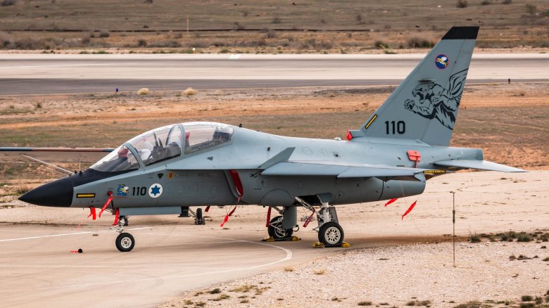 Израильский истребитель лави