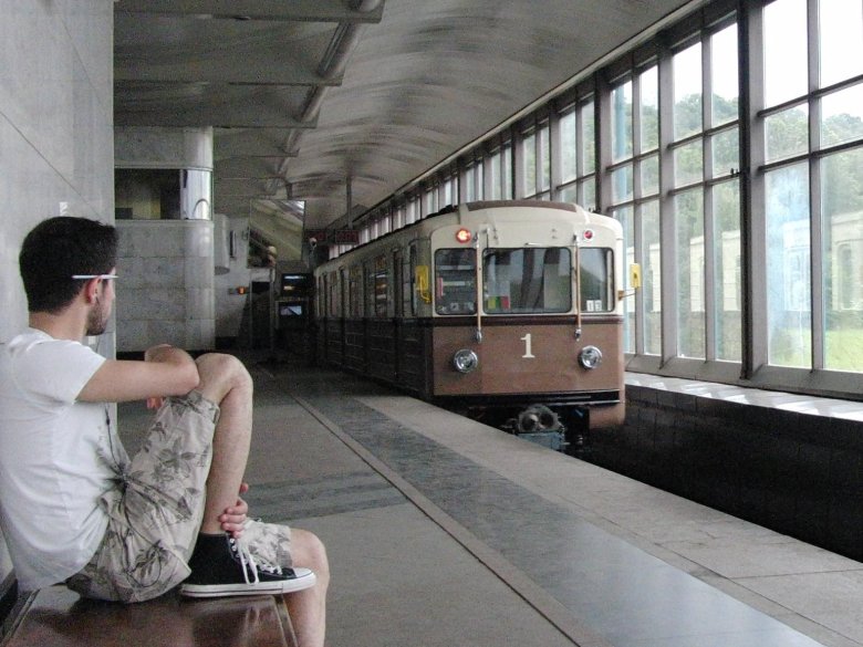 Ретропоезд сокольники метро