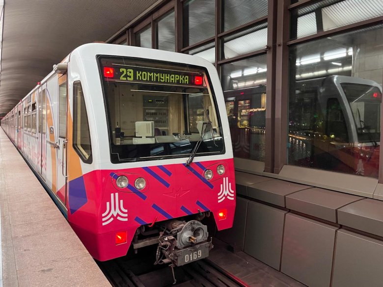 Москва вагон метро