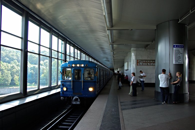 Метро москвы вагон воробьевы горы