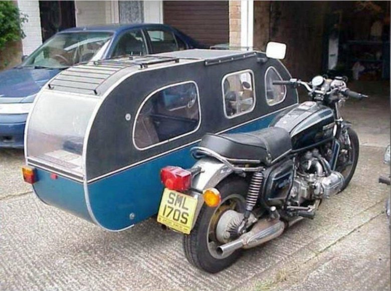 Ural sidecar camper