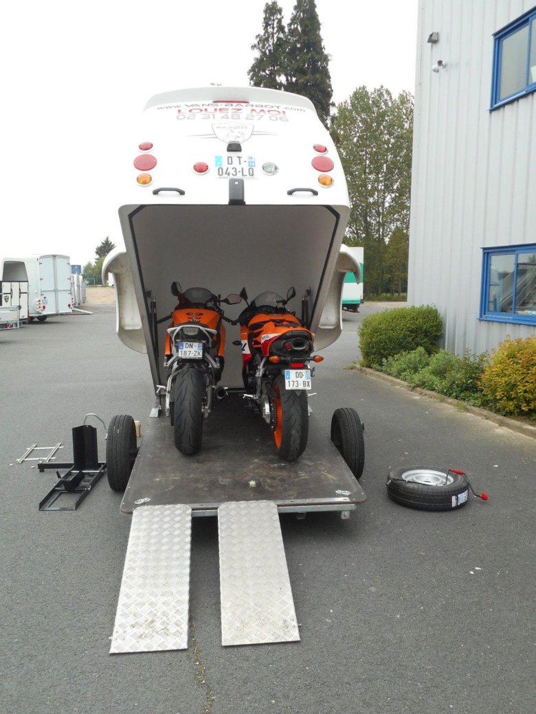 Прицеп для перевозки мотоцикла
