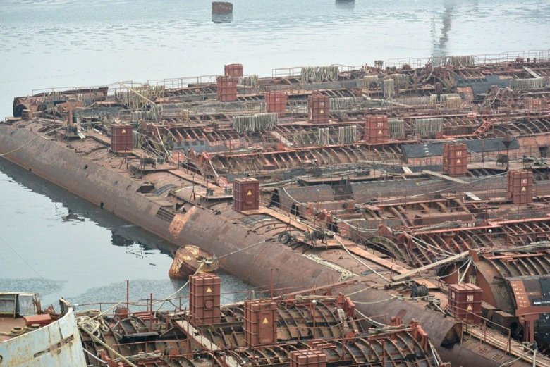 Утилизация атомных подводных лодок