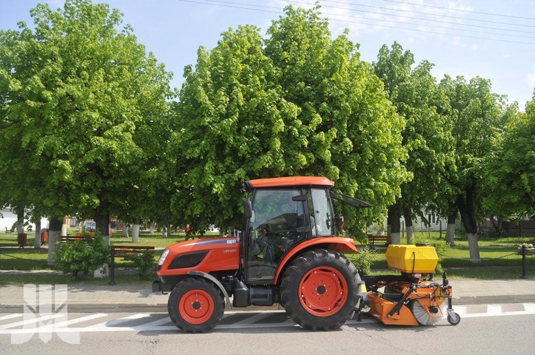 Подметально уборочная машина