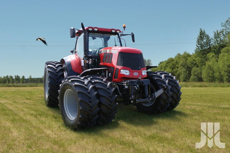 Трактор кейс пума