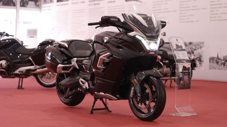 Новый мотоцикл аурус мерлон