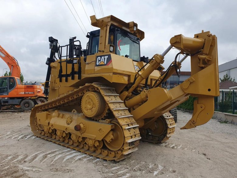 Бульдозер caterpillar d9r