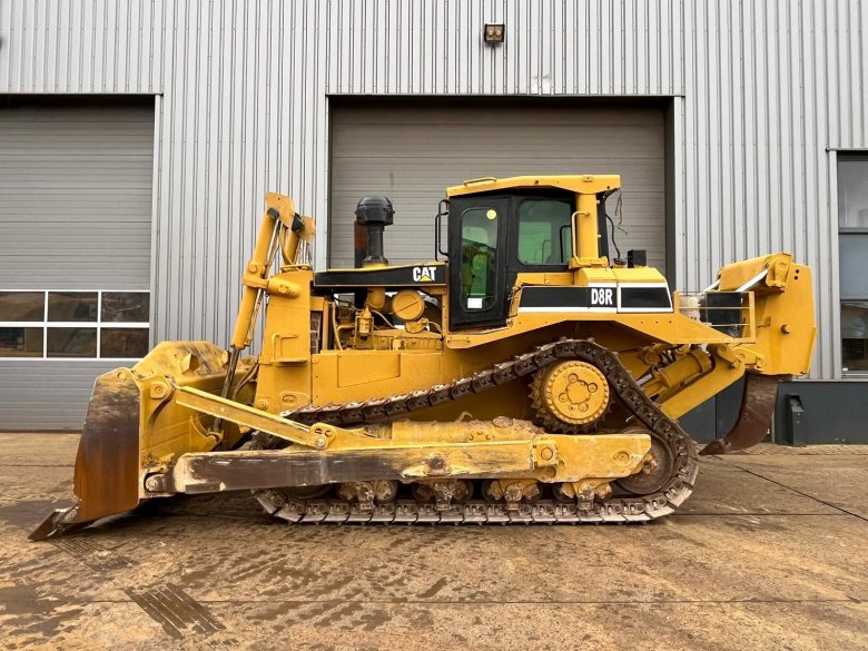 Caterpillar бульдозер d7