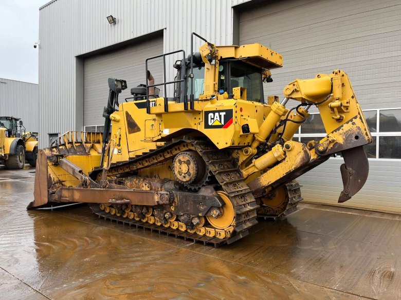 Техника caterpillar