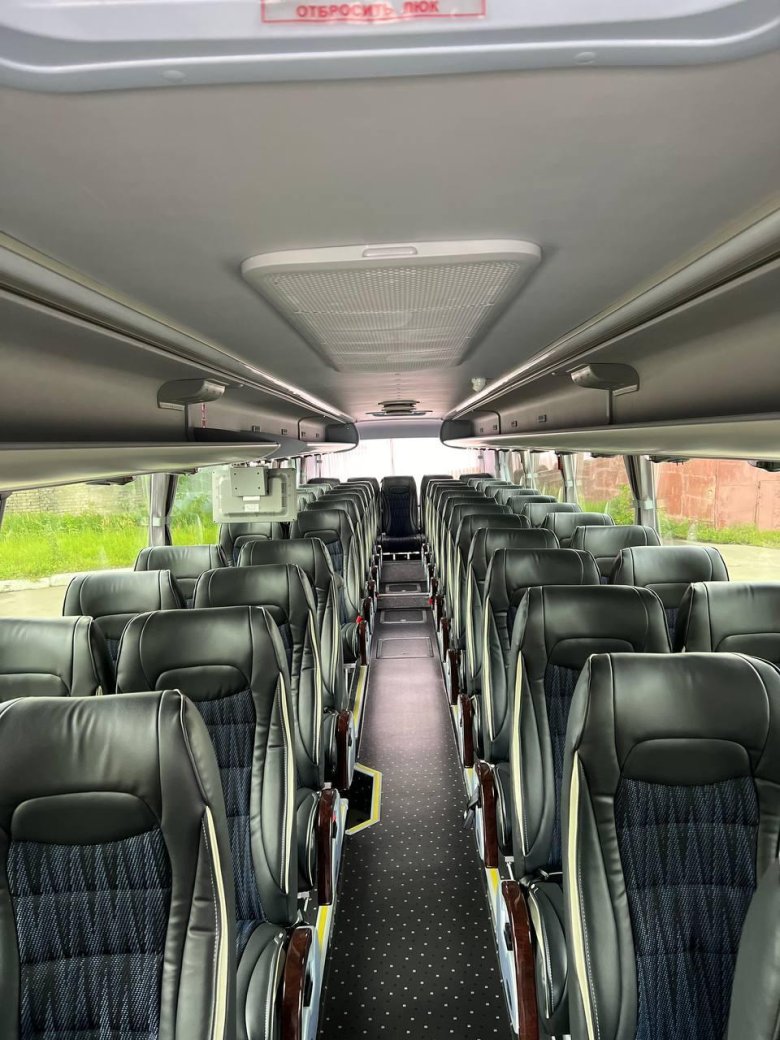 Туристический автобус