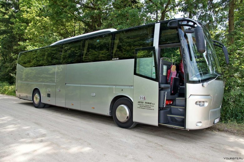 Туристический автобус mercedes-benz tourismo