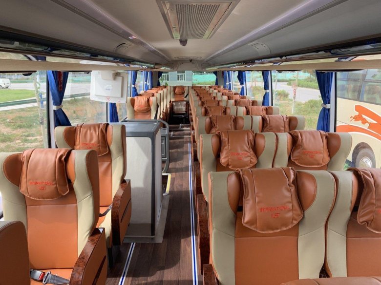 Автобус зонг тонг туристический