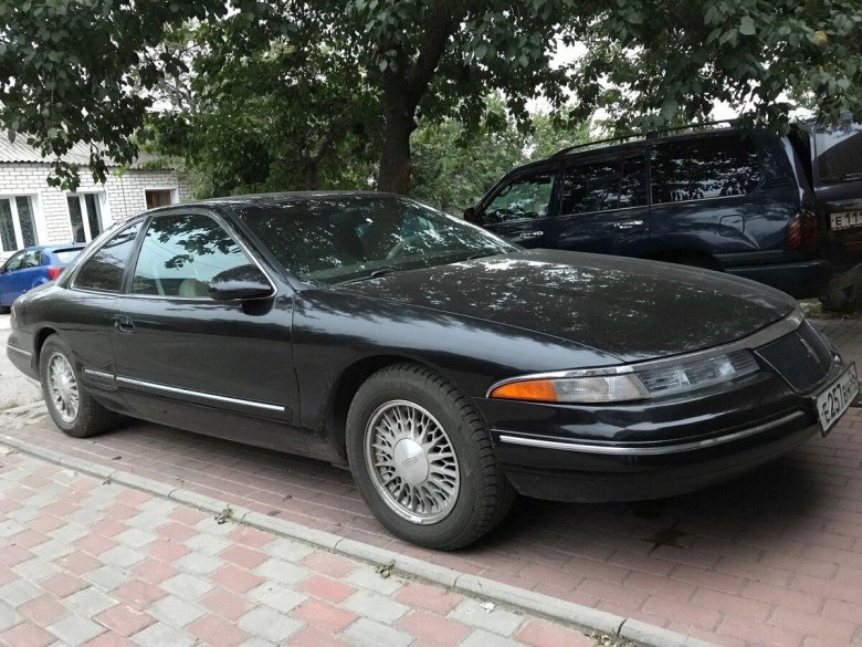 Lincoln mark viii 1993