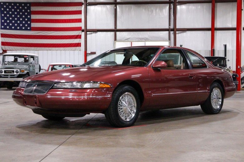 Lincoln mark viii 1993