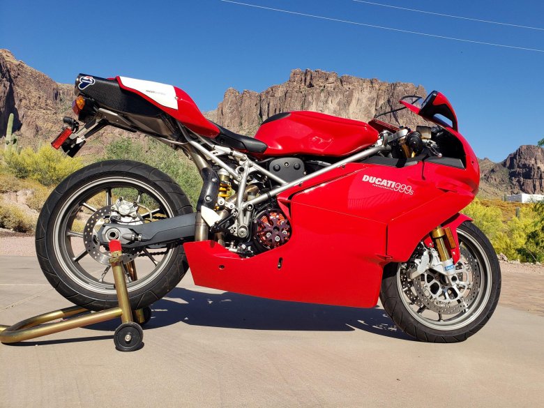 Ducati 999r