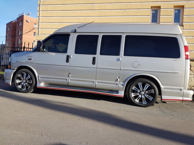 Chevrolet express 2023