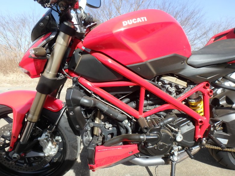 Ducati streetfighter 848