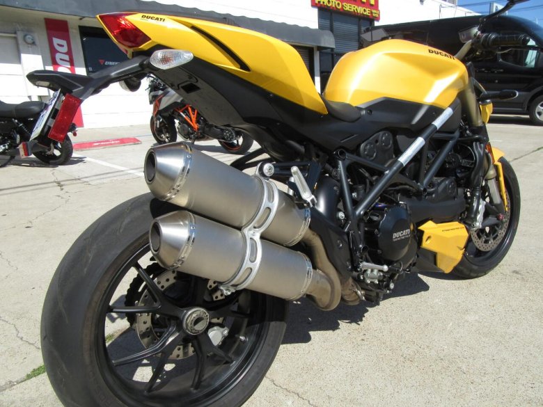 Мотоцикл ducati