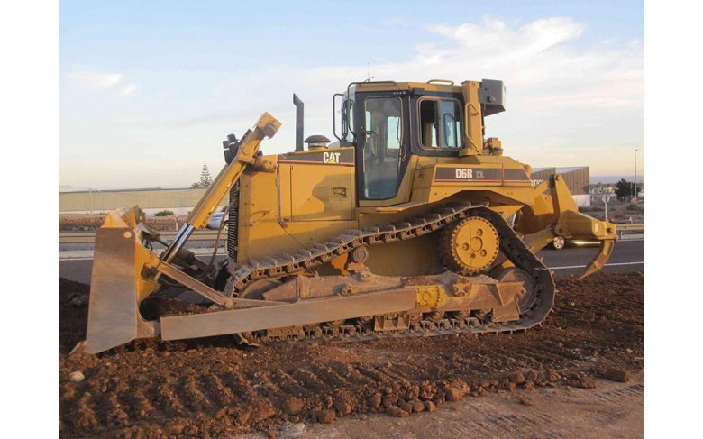 Бульдозер cat d6r