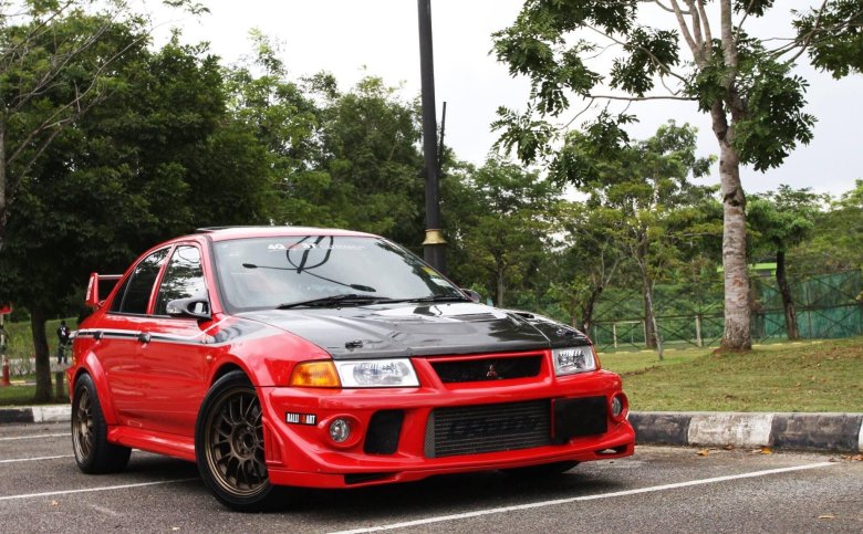 Митсубиси лансер эволюшн