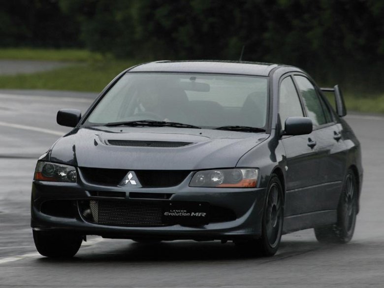 Mitsubishi lancer evolution ix mr